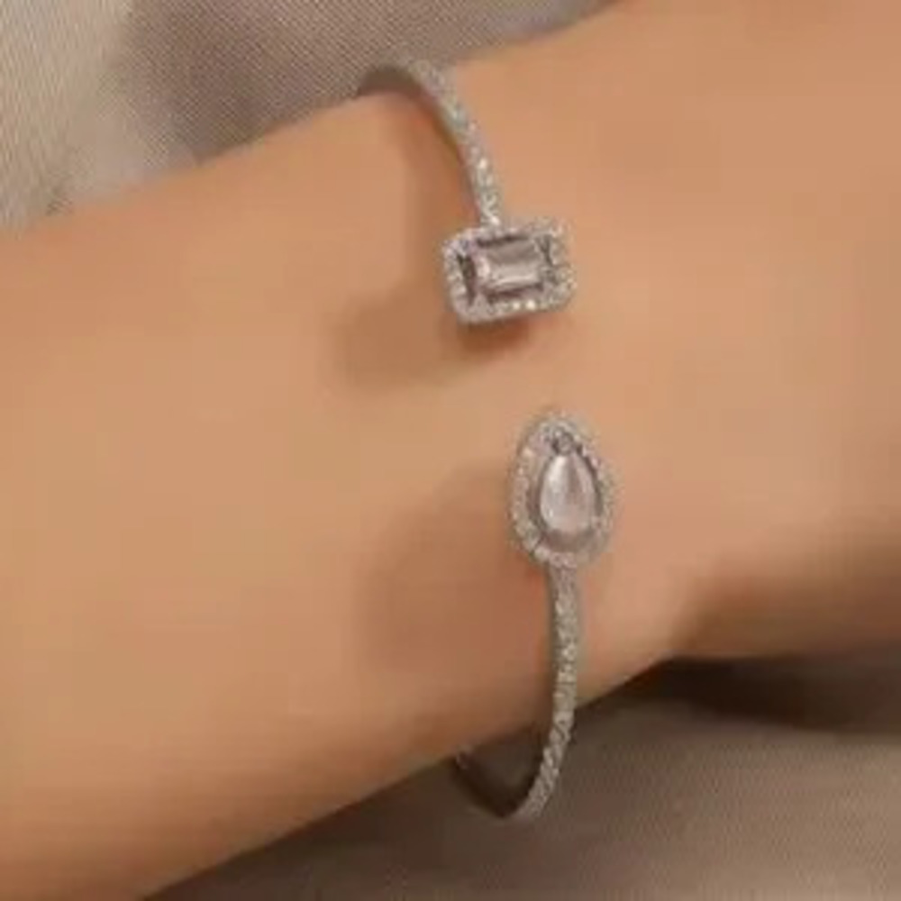Zircon Wedding Adjustable Silver Bracelet with Clear Stones
